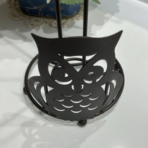 Cute Owl Brown Metal Paper Towel Holder - Picture 4 of 5